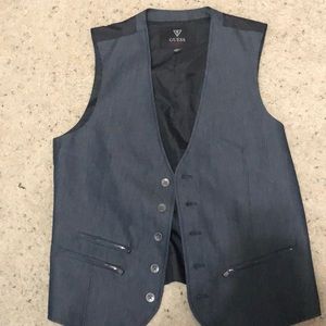 MENS SMALL GUESS VEST